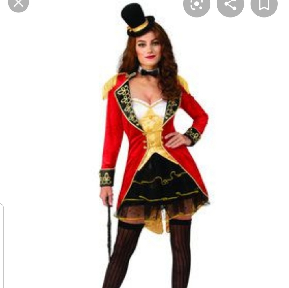 Ring ledger costume